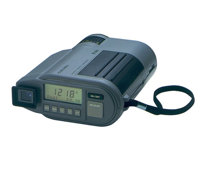 Máy đo bức xạ nhiệt Portable Digital (Cho nhiệt tầm trung và cao)